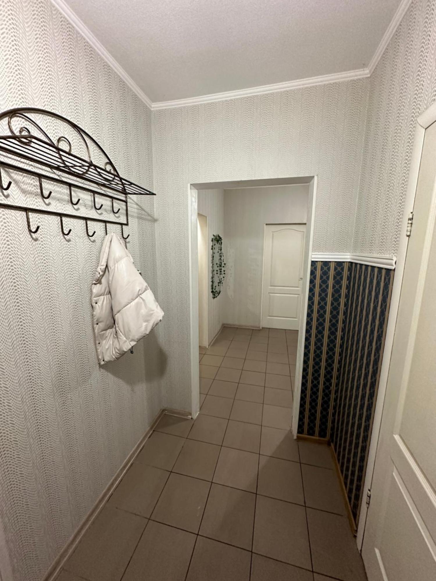 Ararat-Poznyaki Hostel Киев Экстерьер фото