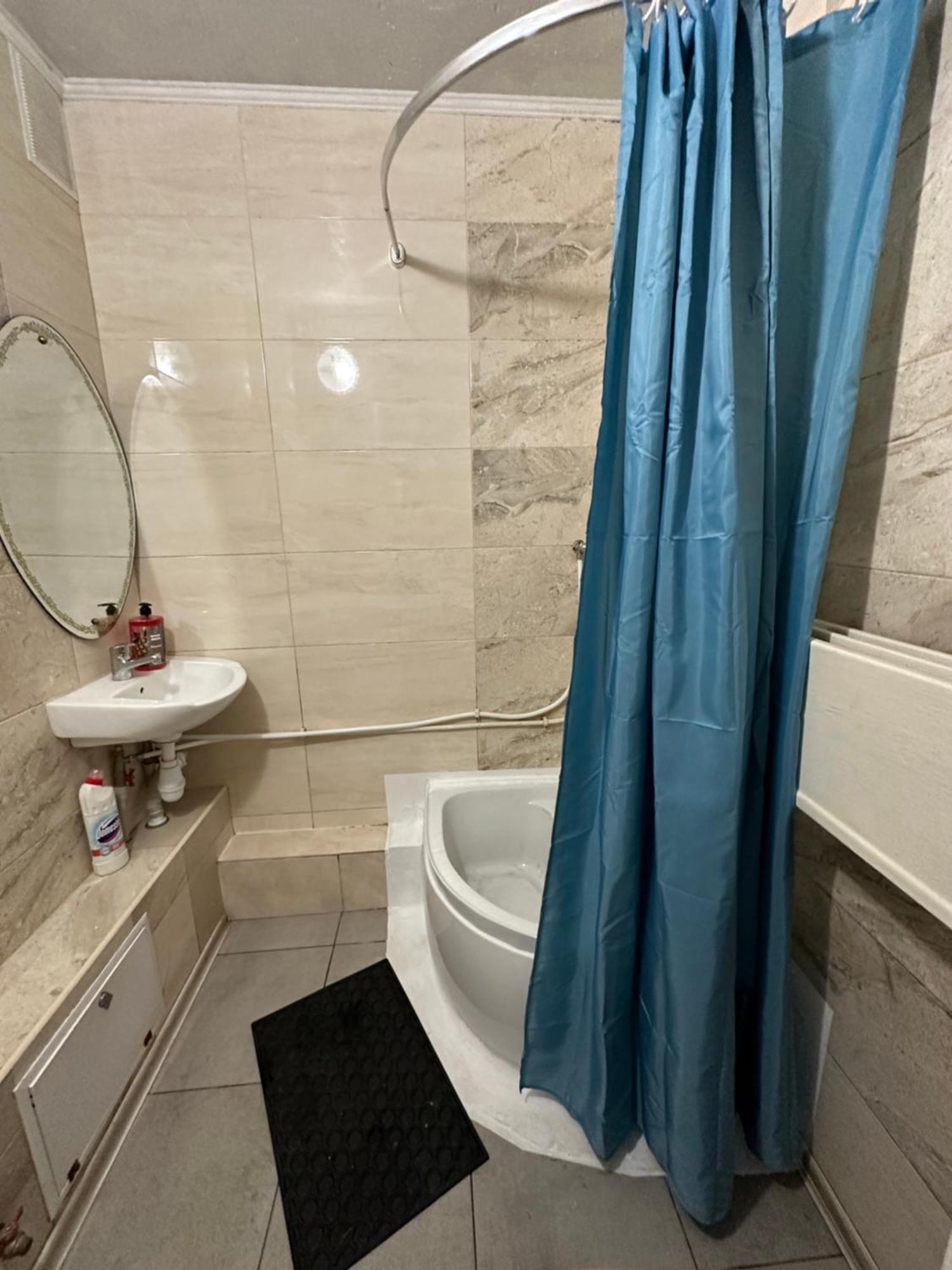 Ararat-Poznyaki Hostel Киев Экстерьер фото